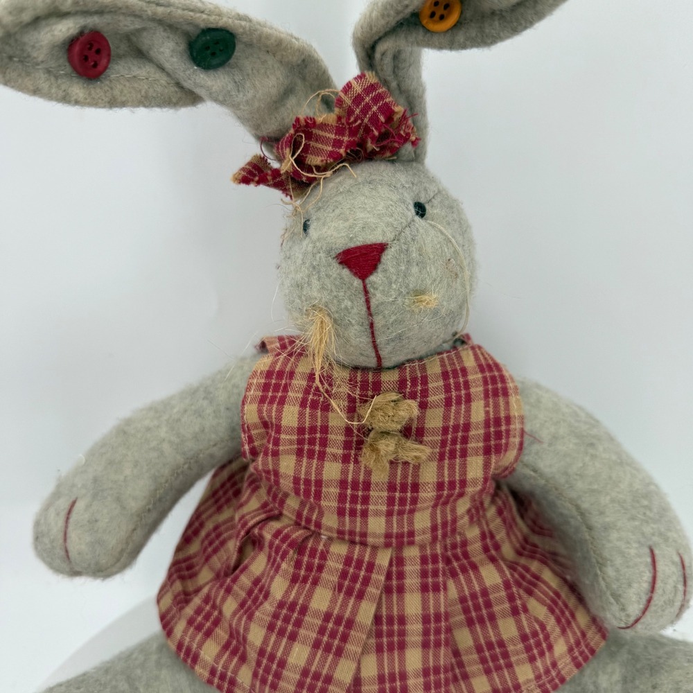 2.a.0.0.0.8.m Primitive Folk Art Bunny Rabbit Doll Plaid Dress Country Decor